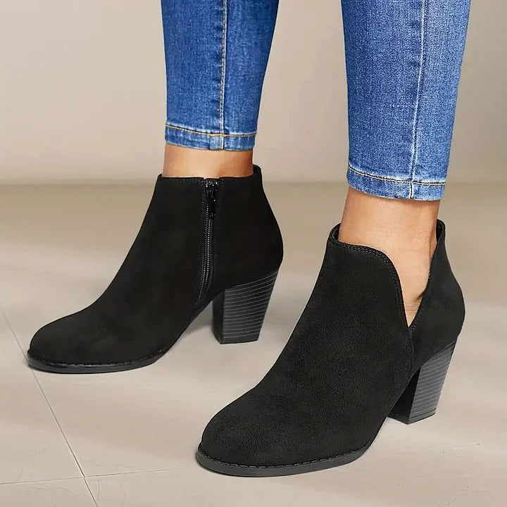 Alexandra – Elegant Chunky Heel Leather Boots