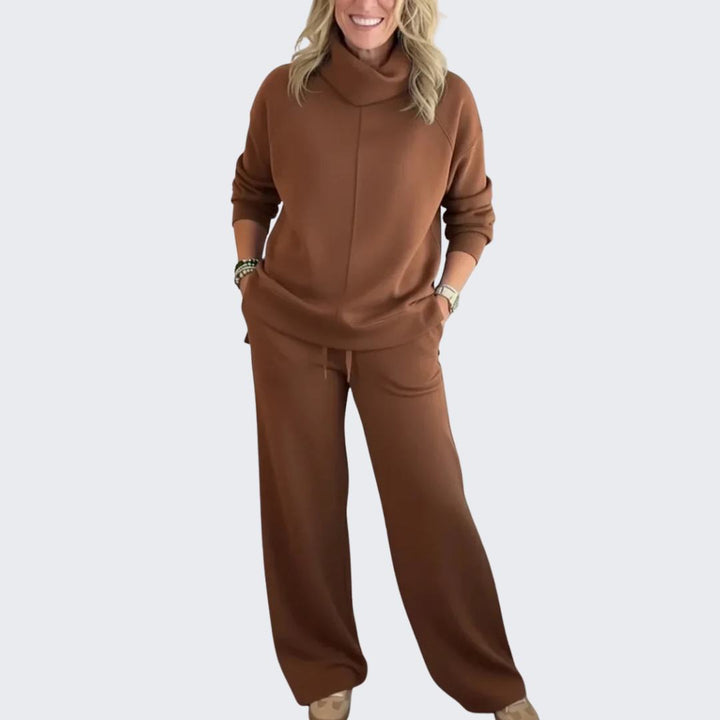 Thalia | Two-Piece Travel Set with Turtleneck