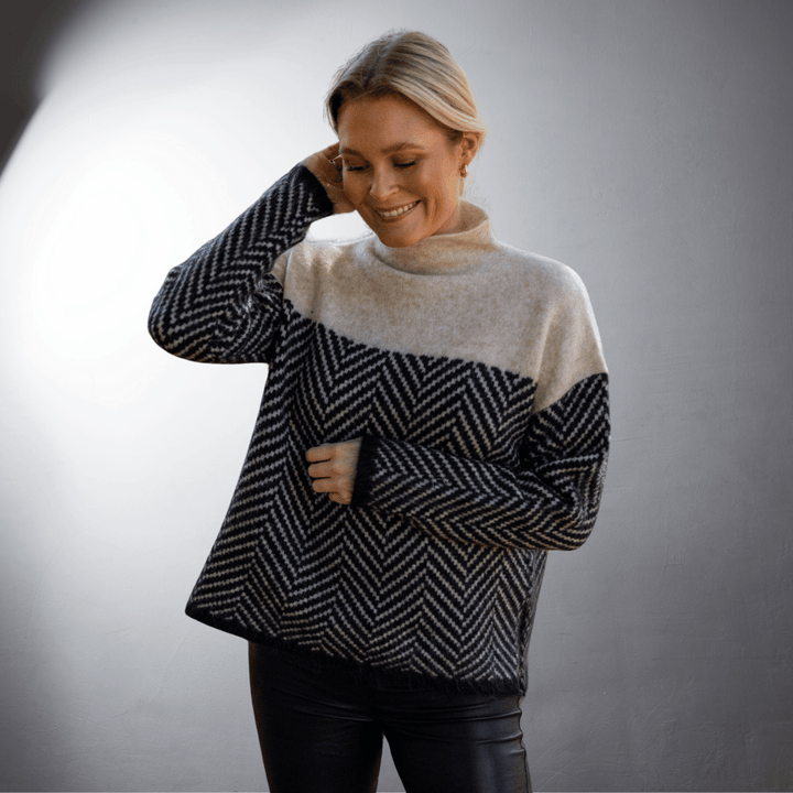 Laurent | Soft Wool Chevron Knit Sweater