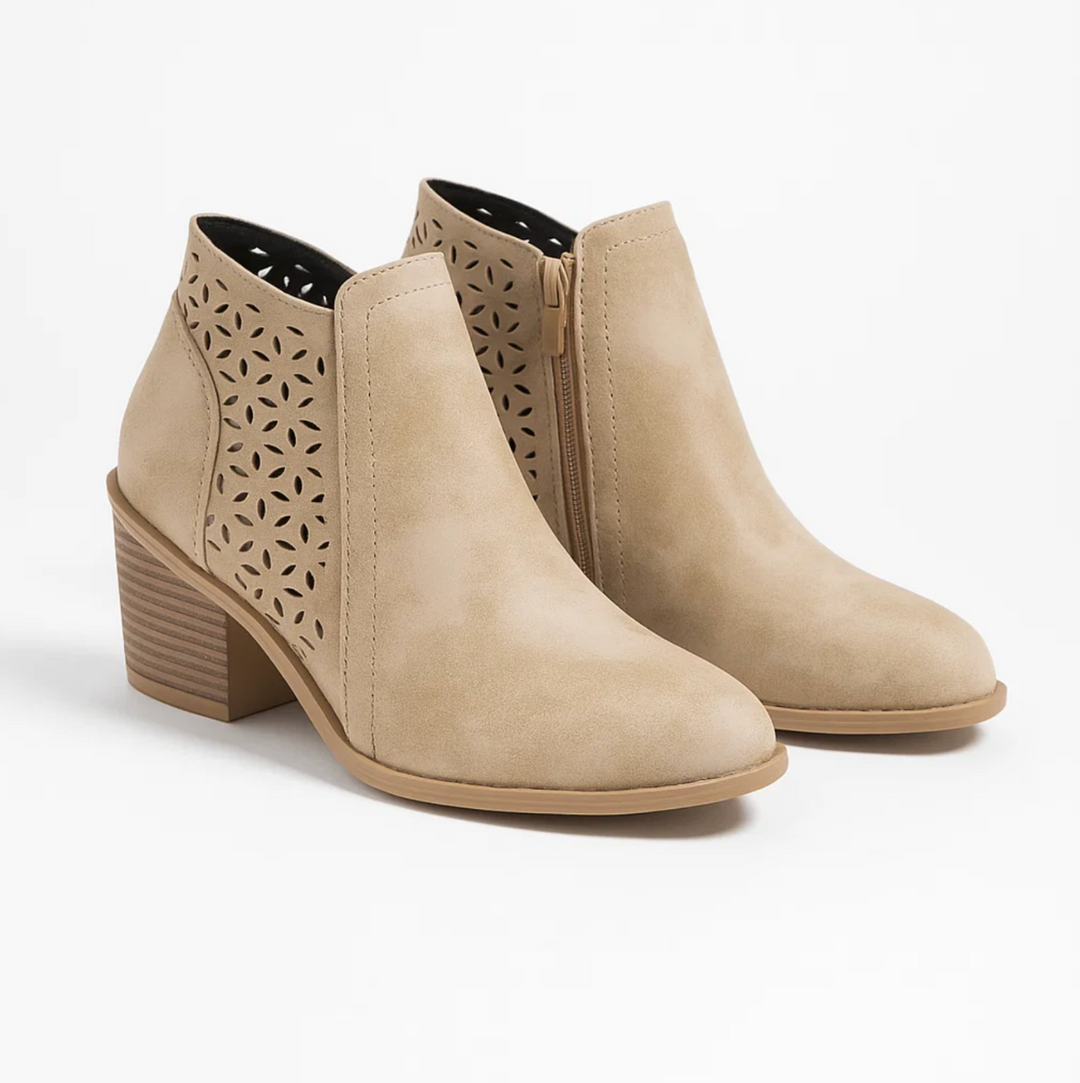 Amélie Ankle Boots
