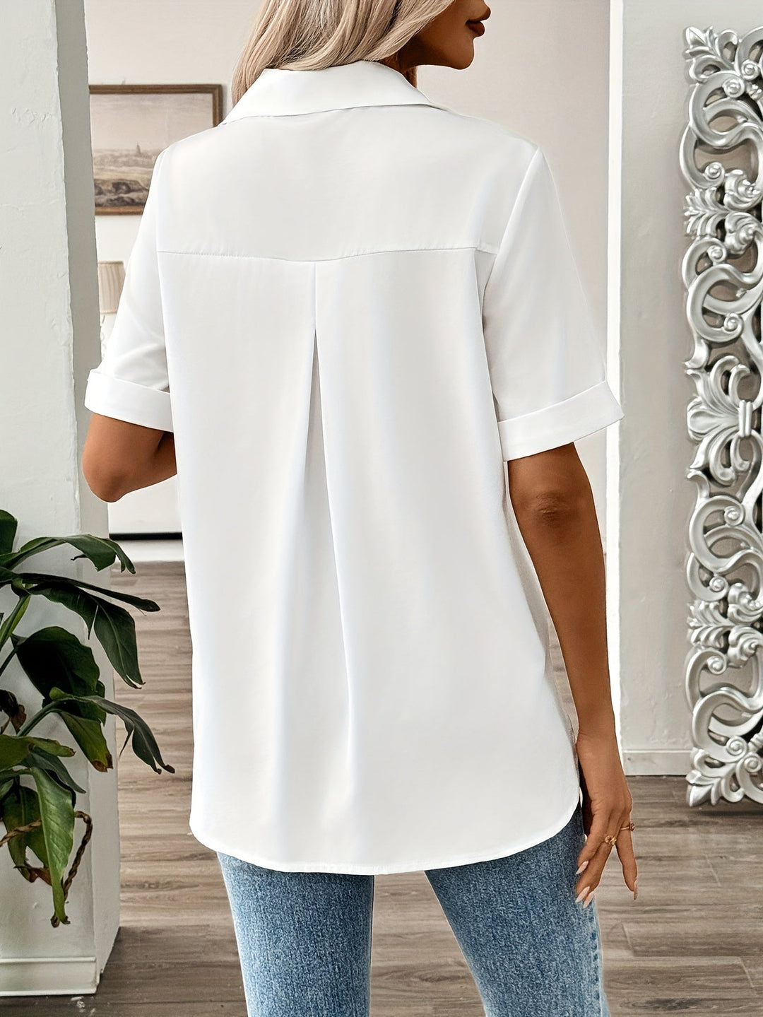 Astrid | Effortless Collared Shirt